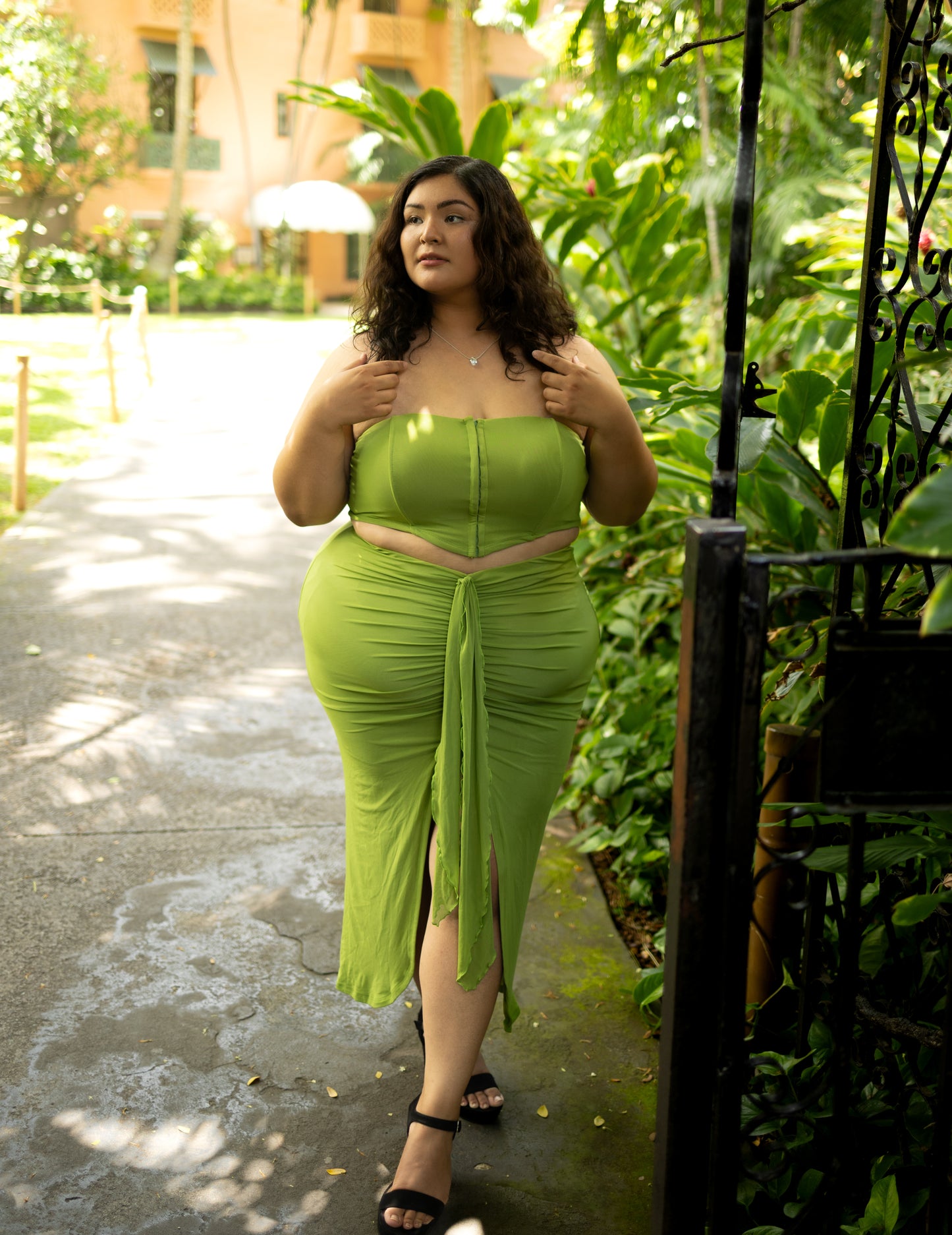 Curvy confidence