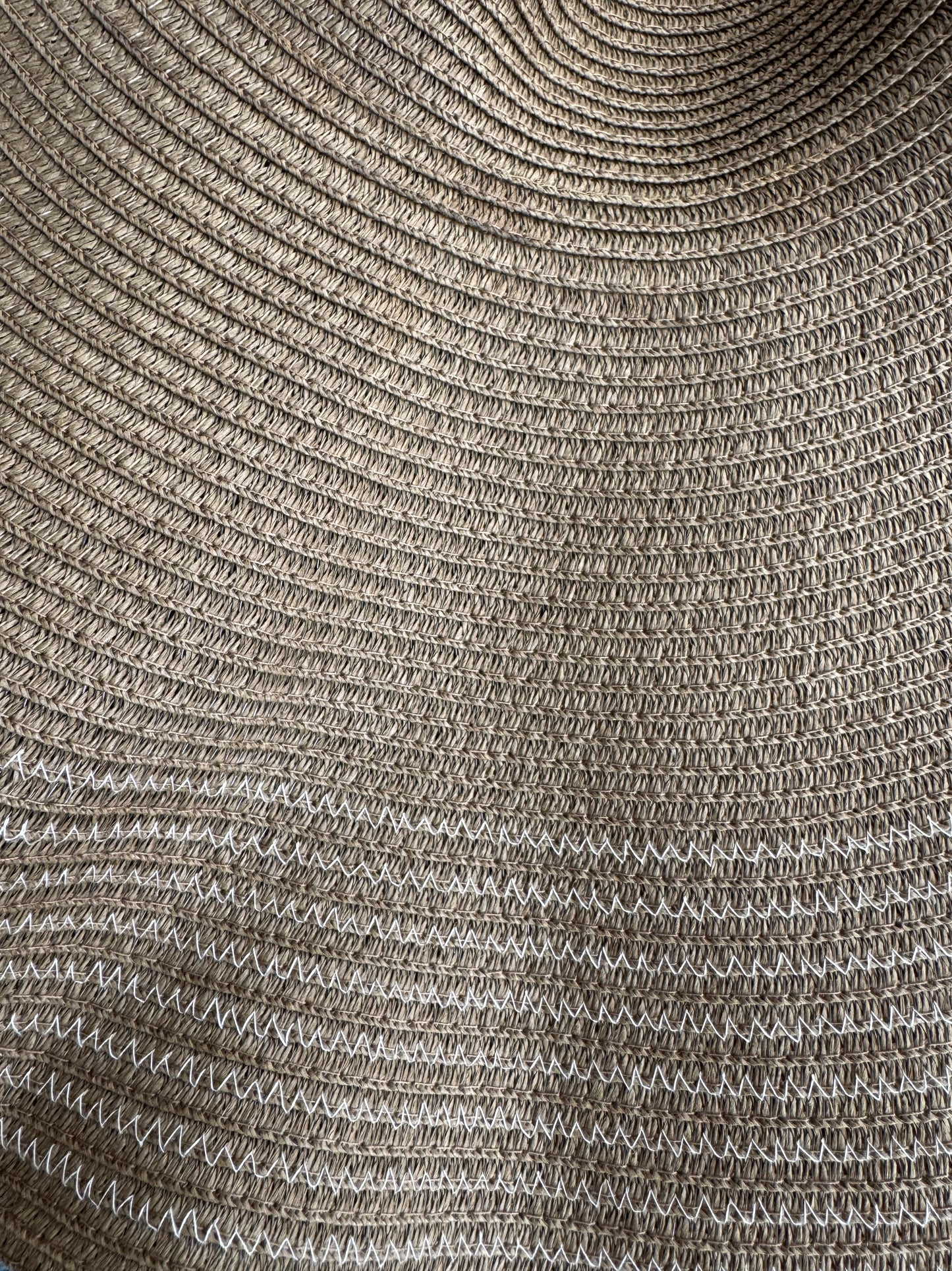 ICONIC RESORT HAT